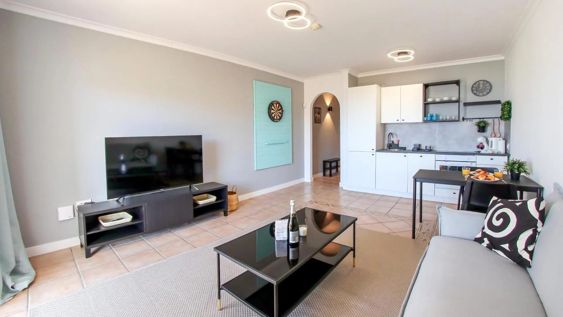 Holiday home Beautiful Spacious 1 Bedroom Apartment With A Pool, Marina Palace 608 Playa Paraiso